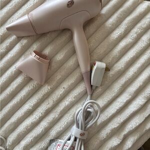 T3 featherweight Blush Hair Dryer